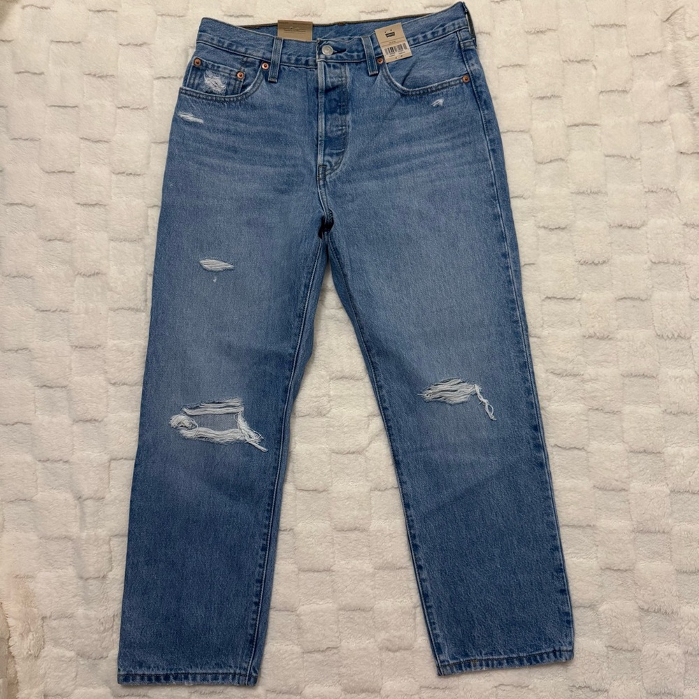 Levi's 501 High-Rise Straight Leg Crop Jeans Distressed Light Wash - 29 x 26 NWT - Picture 4 of 9